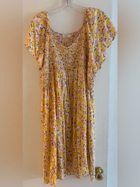Plus Size Yellow Floral Print Smocked Dress 2X